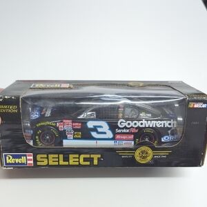 Revell Select NASCAR Diecast Car